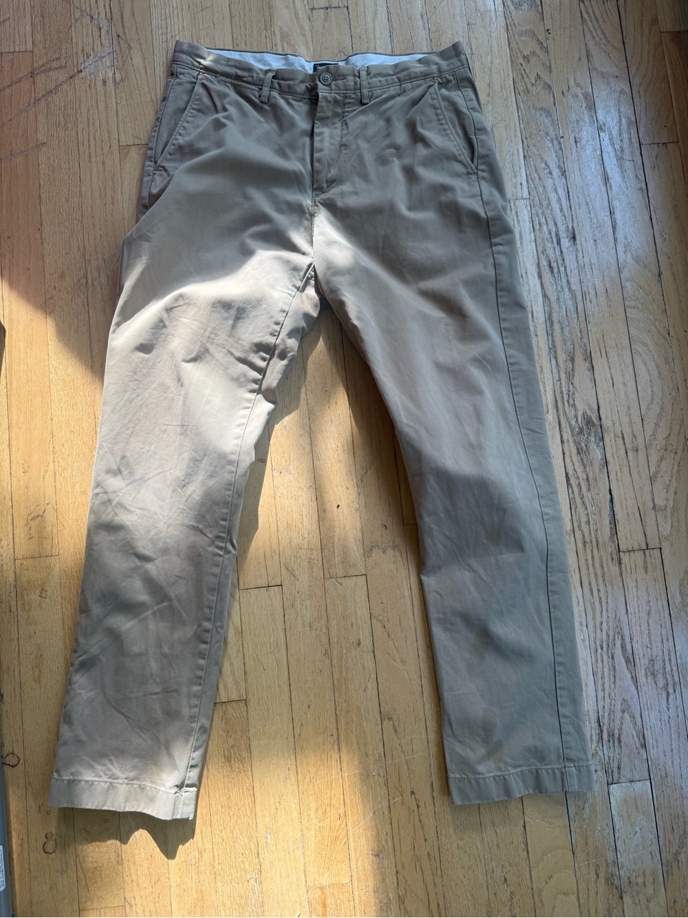 J.Crew Men’s “Broken In” 770 Urban Slim - Classic Straight Fit chino pants